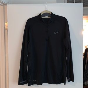 Nike Black Quarter ZIP - Large
